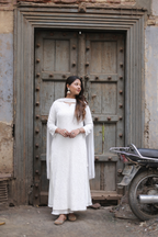 Hania Amir Resham Viscose Jaal Chikankari Kurti And Palazzo Dupatta Set