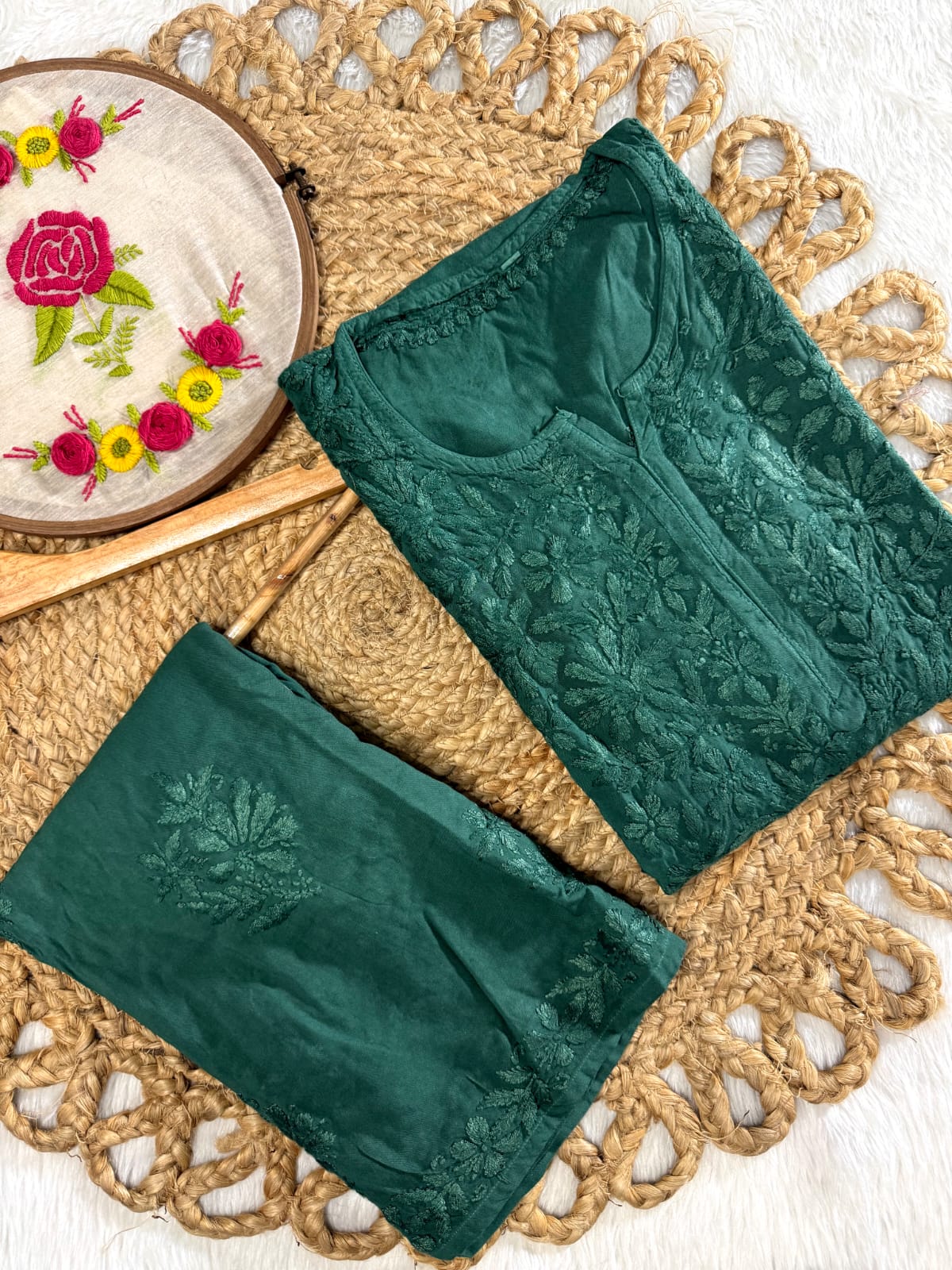 Alamzeb Lucknow Chikankari Kurti and Palazzo Set – Fine Handcrafted Chikankari on Soft Rayon Fabric