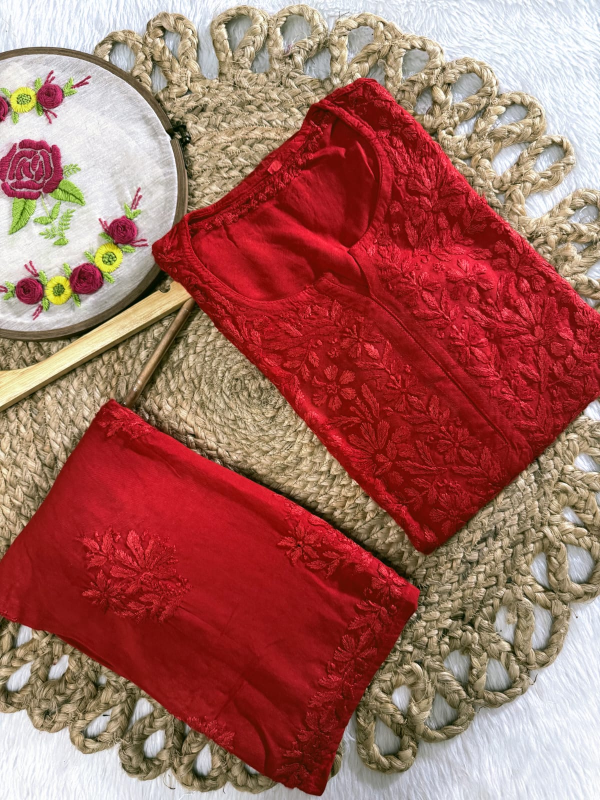 Alamzeb Lucknow Chikankari Kurti and Palazzo Set – Fine Handcrafted Chikankari on Soft Rayon Fabric