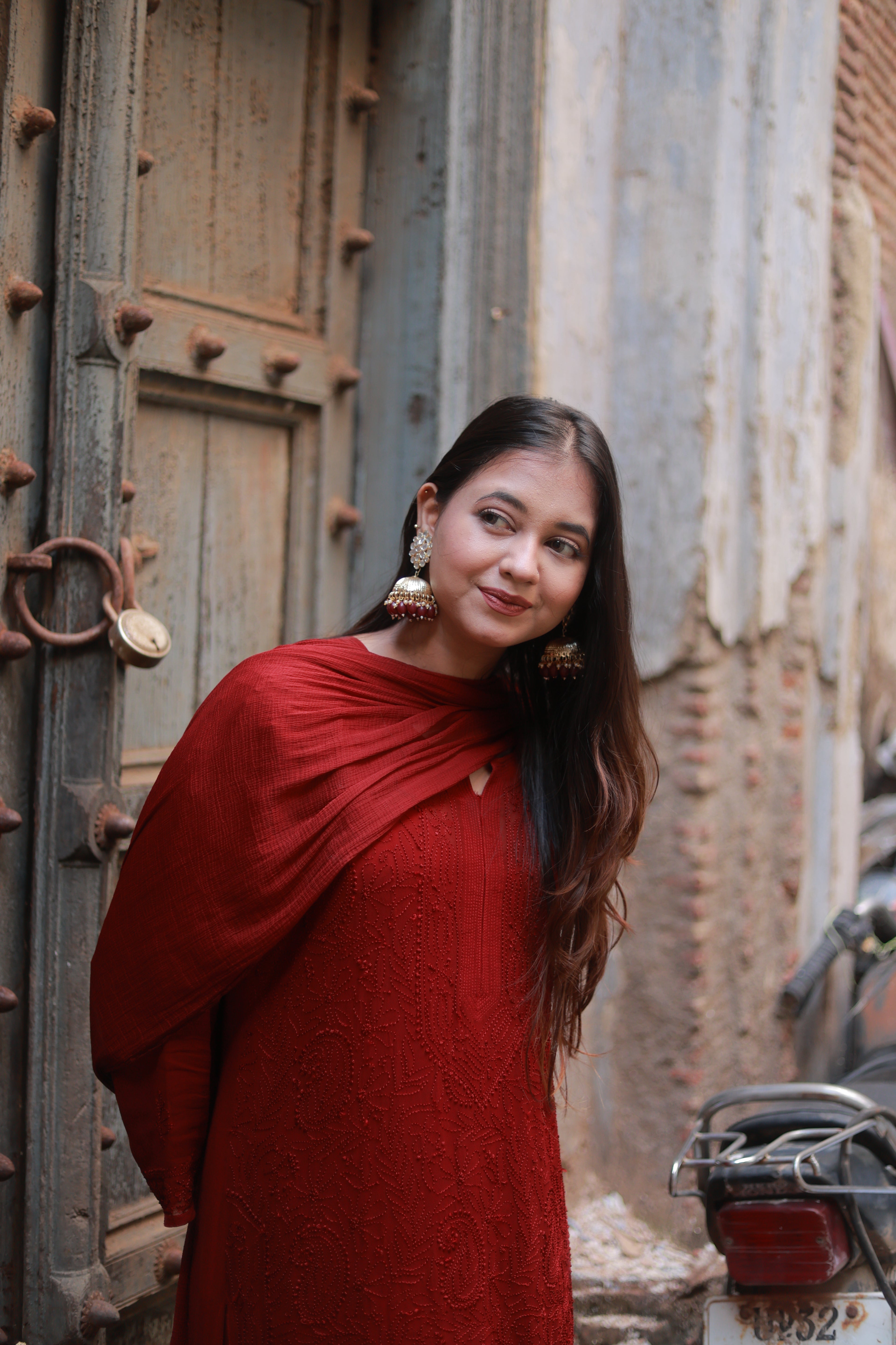 Noor Jahan Resham Viscose Jaal Chikankari Kurti Palazzo Dupatta Set