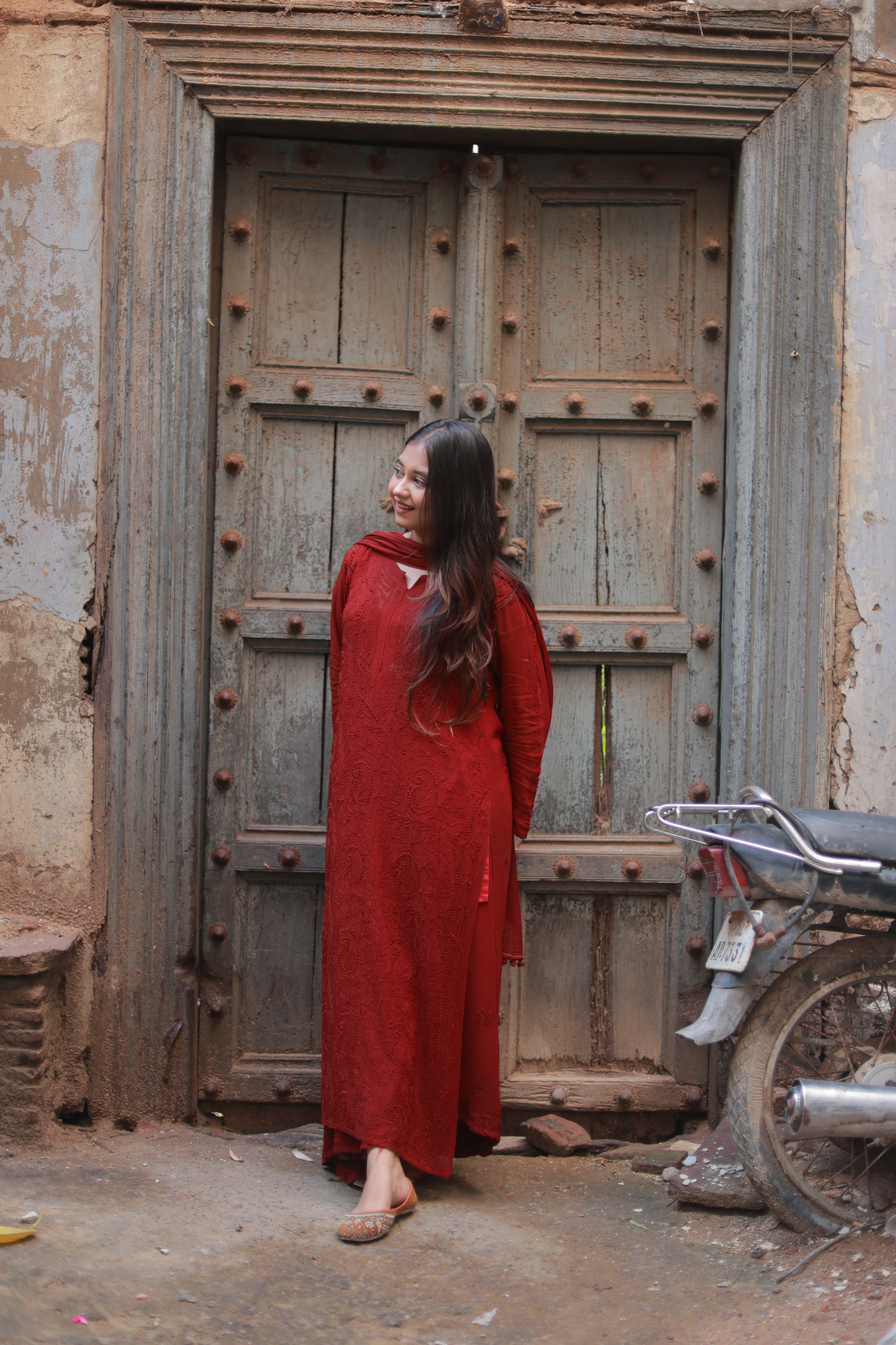 Noor Jahan Resham Viscose Jaal Chikankari Kurti Palazzo Dupatta Set