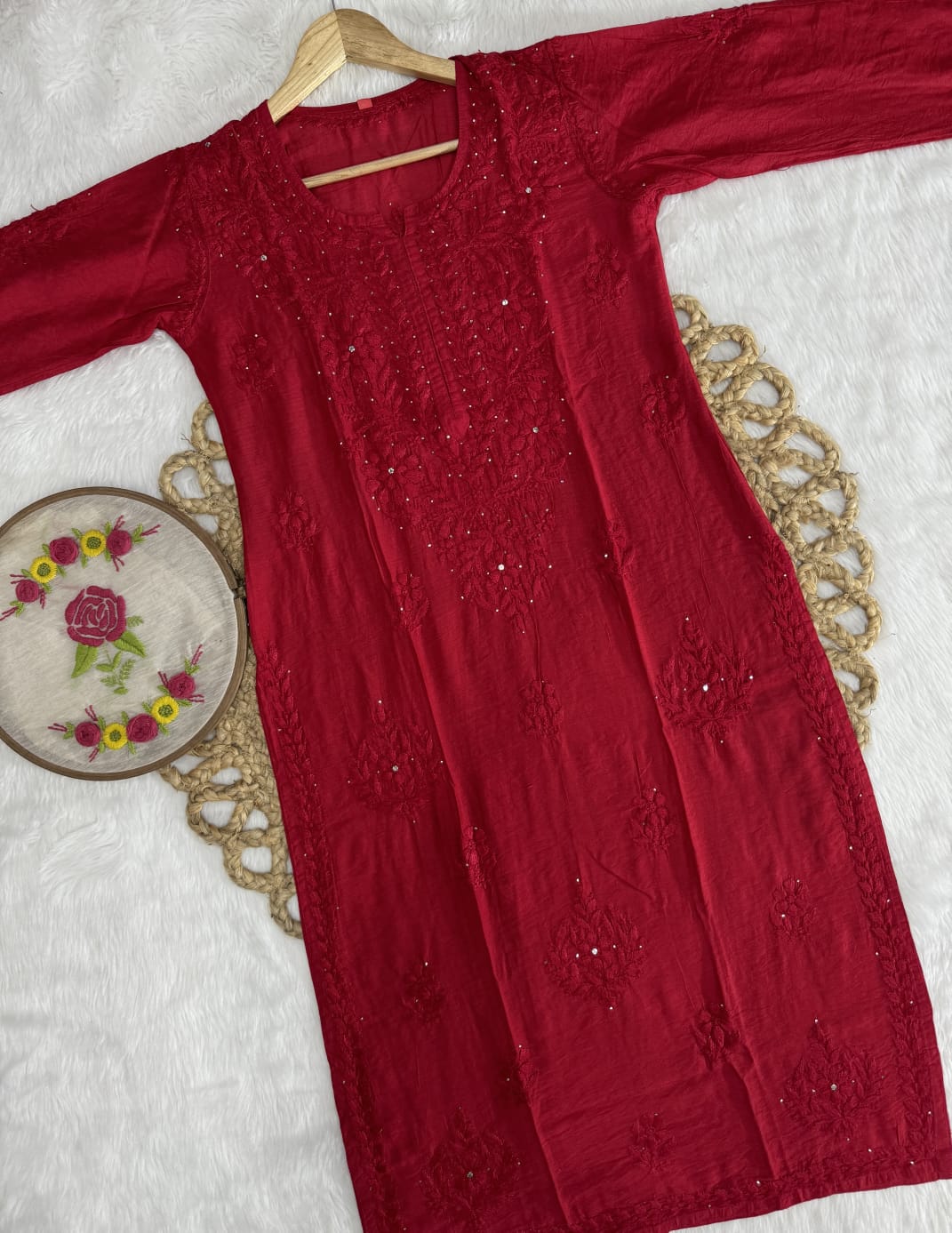 Azra Vintage Chikankari Chanderi Kurti – Tone-to-Tone Thread Chikankari & Kamdani | Handcrafted Lucknow Chikankari